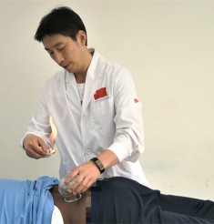 中国（四川）第5批援安哥拉医疗队队长周祖刚：做中医药文化的传播者